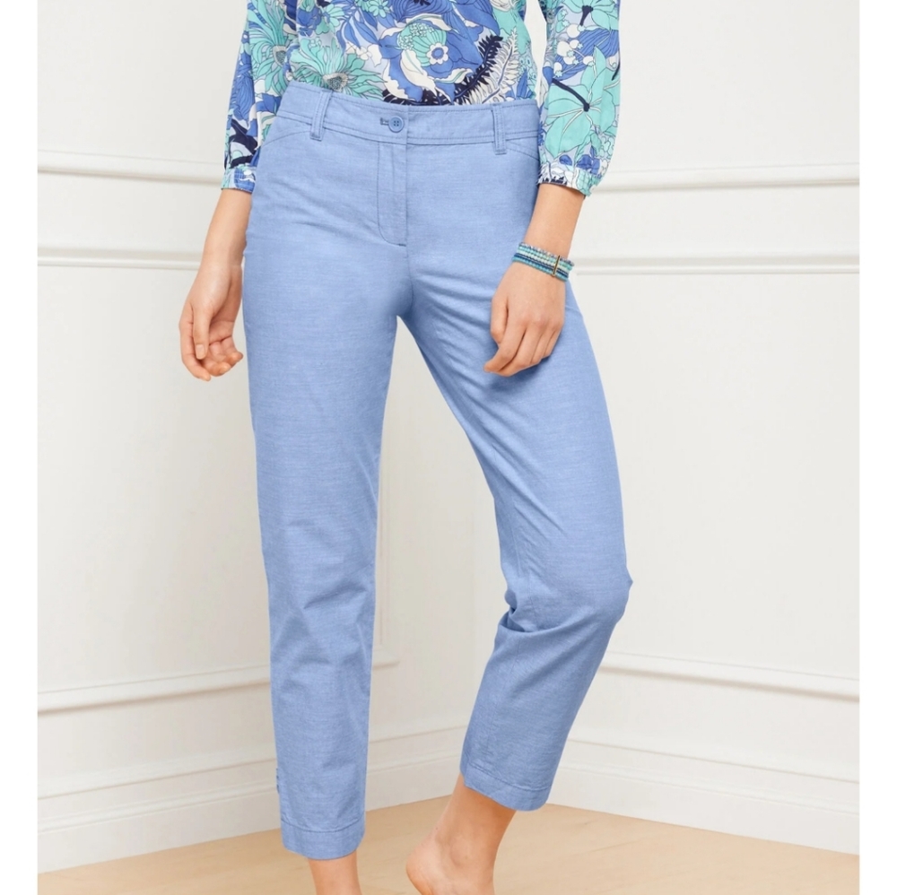 EUC. Talbots Curvy Perfect Crop Pants in Blue Chambray, Size 12